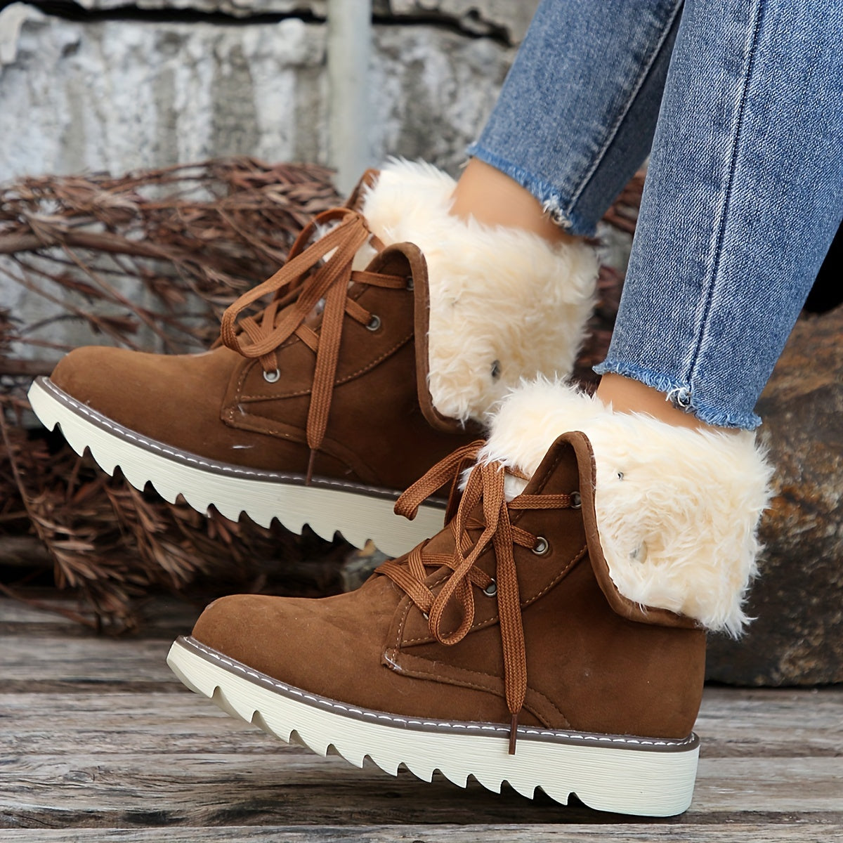 Women's Fleece-Lined Winter Boots with Plush Collar