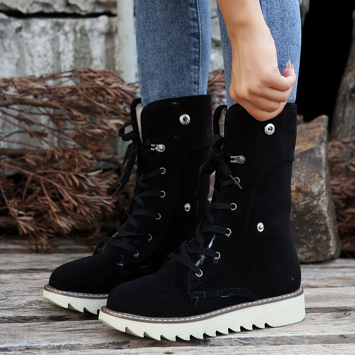 Women's Fleece-Lined Winter Boots with Plush Collar