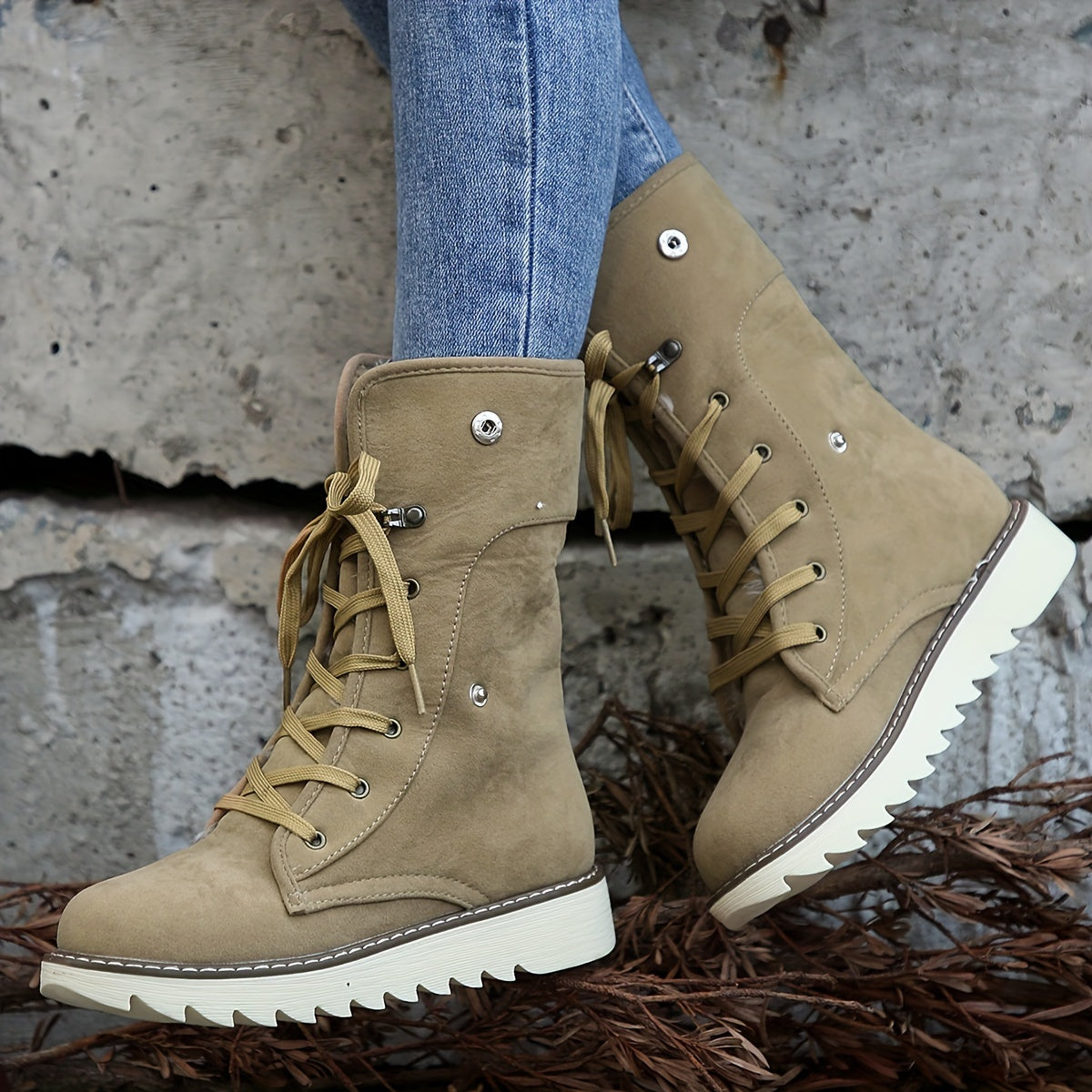 Women's Fleece-Lined Winter Boots with Plush Collar