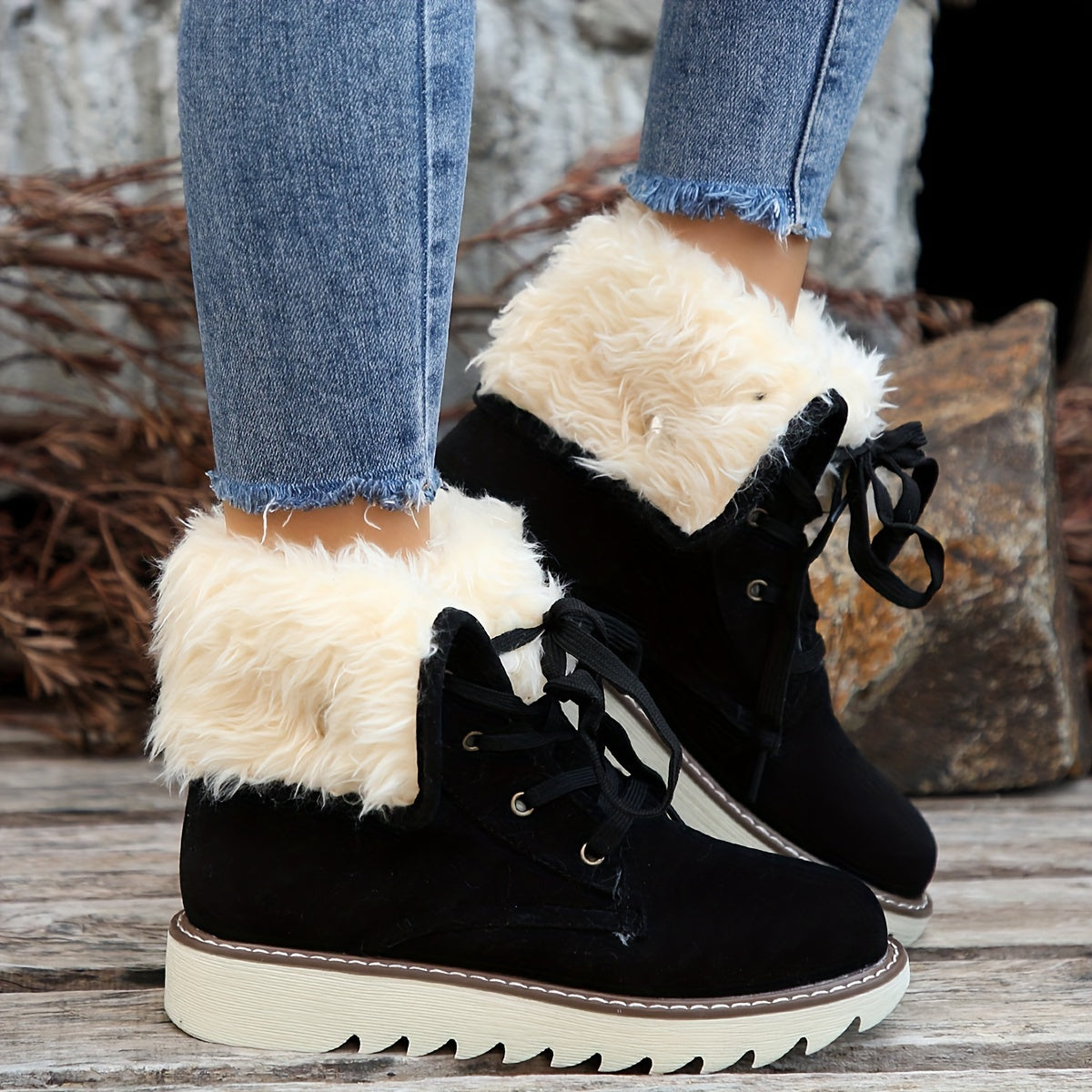 Women's Fleece-Lined Winter Boots with Plush Collar